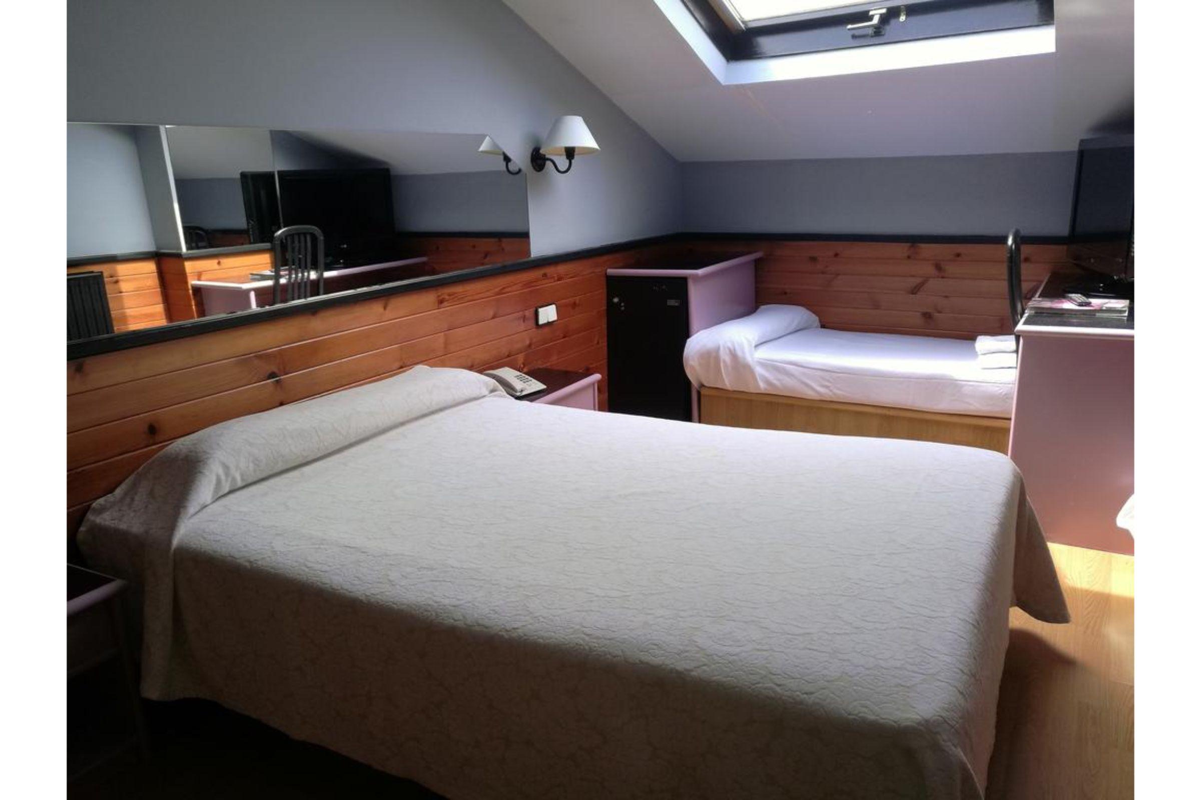 Hotel City House Las Lomas Ов'єдо Екстер'єр фото