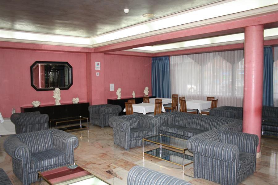 Hotel City House Las Lomas Ов'єдо Екстер'єр фото