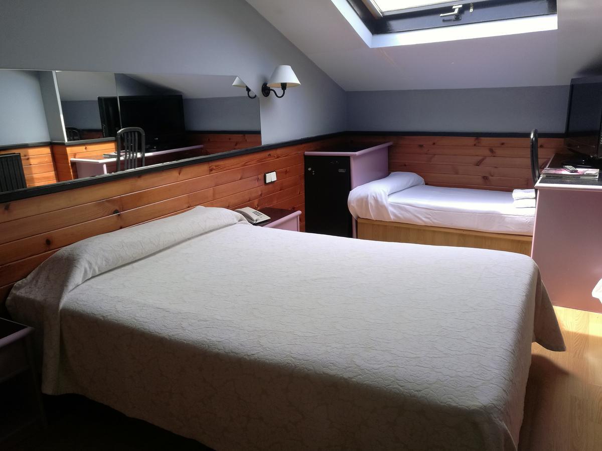 Hotel City House Las Lomas Ов'єдо Екстер'єр фото