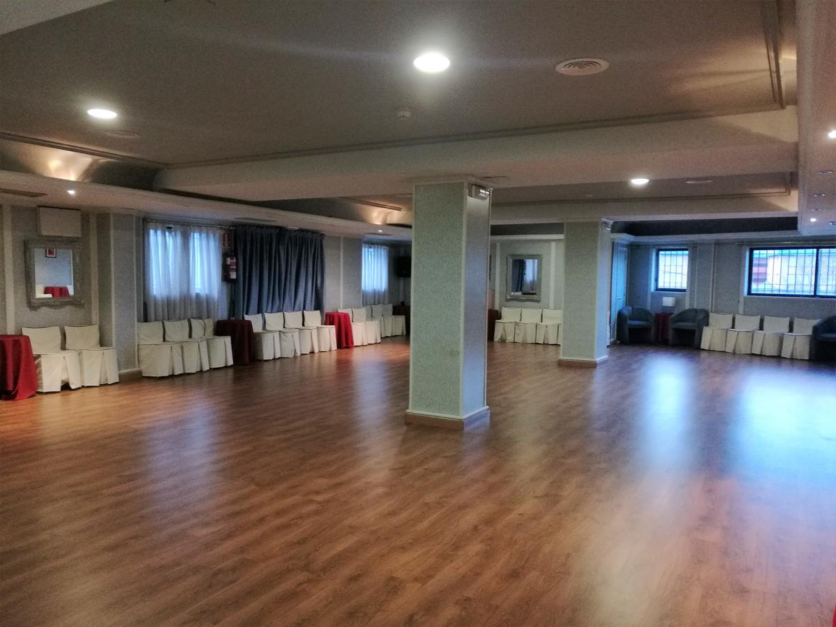 Hotel City House Las Lomas Ов'єдо Екстер'єр фото