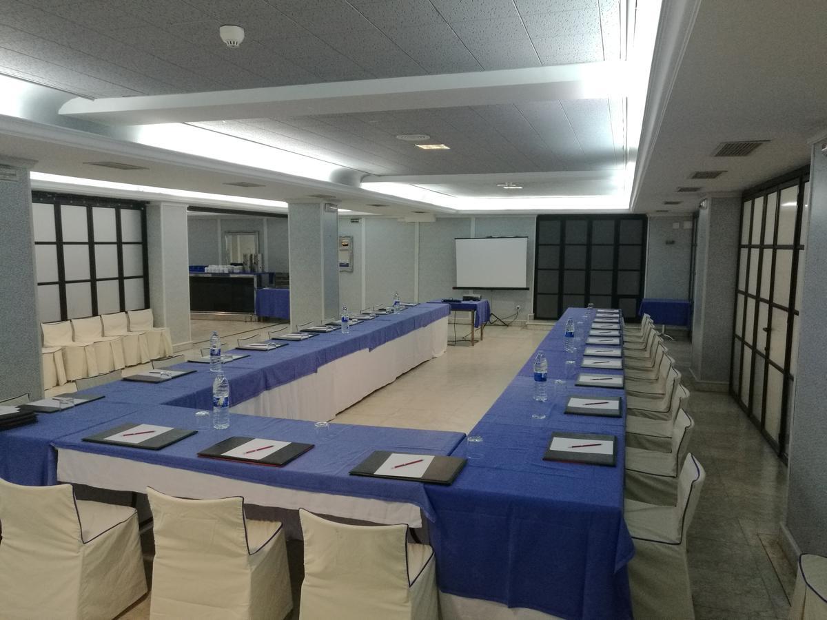 Hotel City House Las Lomas Ов'єдо Екстер'єр фото