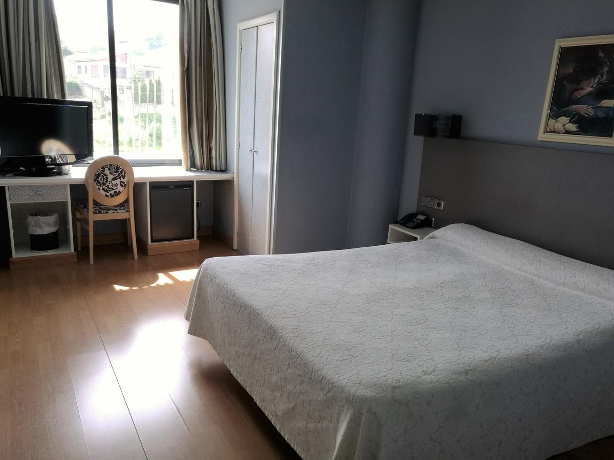 Hotel City House Las Lomas Ов'єдо Екстер'єр фото