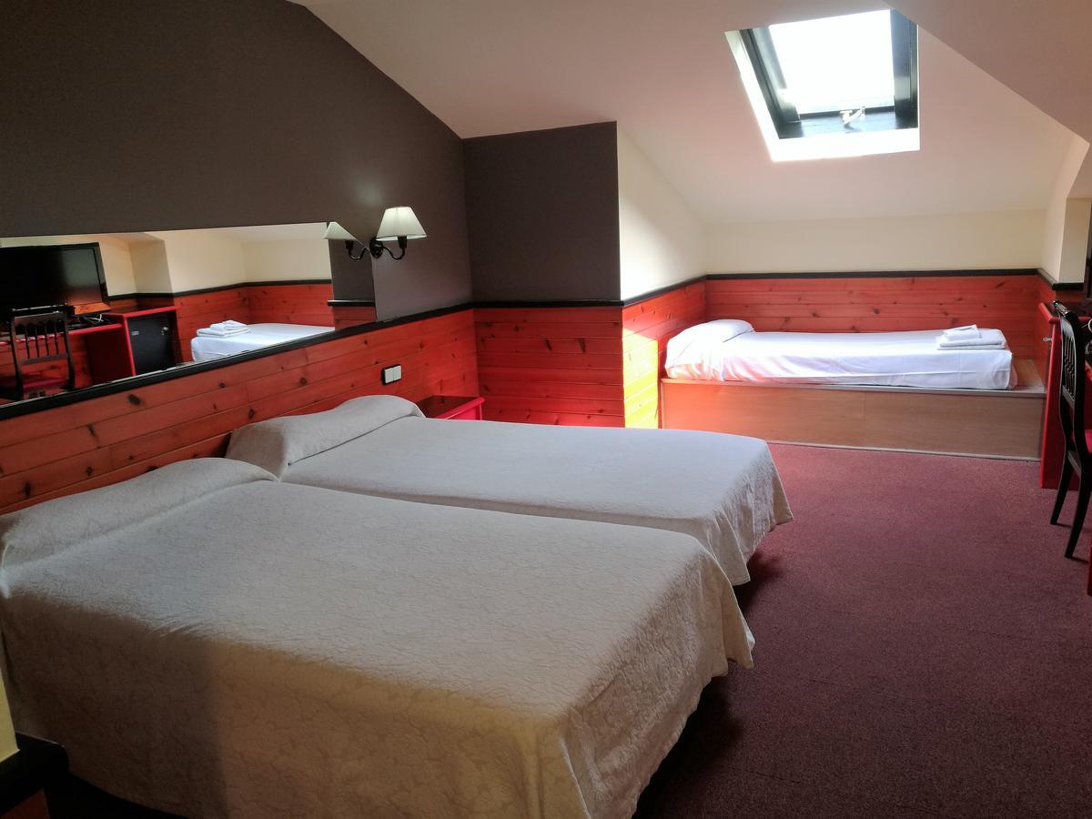Hotel City House Las Lomas Ов'єдо Екстер'єр фото