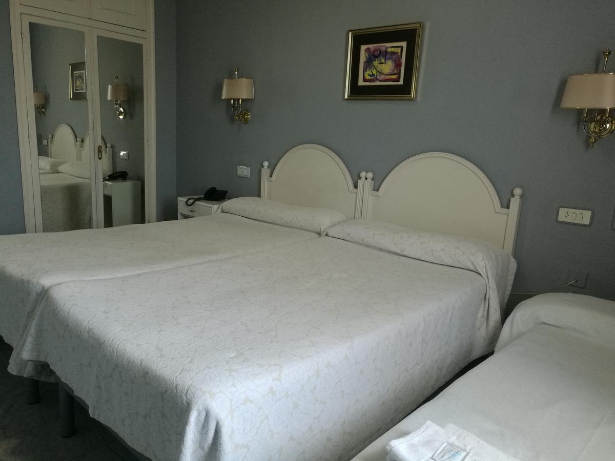 Hotel City House Las Lomas Ов'єдо Екстер'єр фото