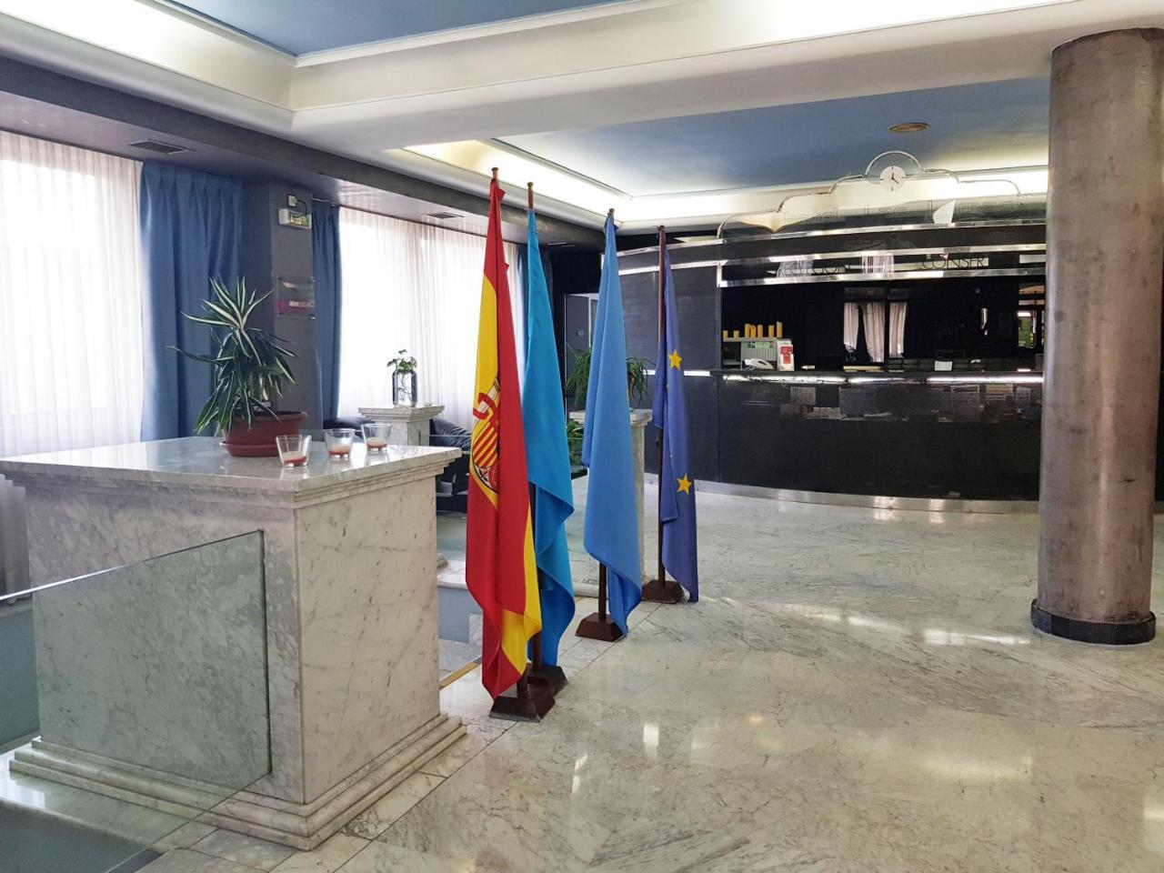 Hotel City House Las Lomas Ов'єдо Екстер'єр фото